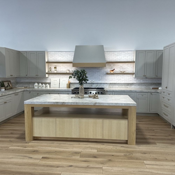 Who Offers Custom Porcelain Slabs in Orange County, California