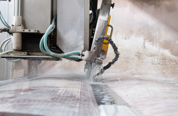 Cut Large Slabs_2