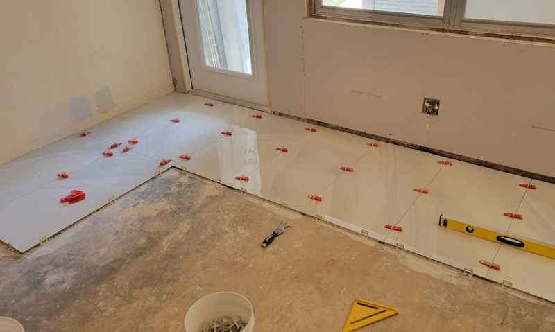 How To Lay Porcelain Tile on Concrete Slab?