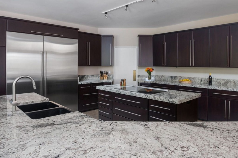Mittricker Kitchen Right Side