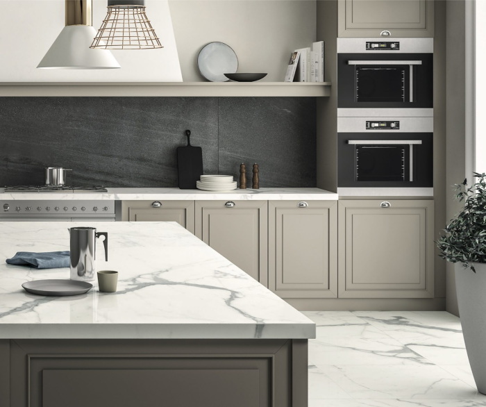 How Does Magnifica Porcelain Compare To Natural Stone?