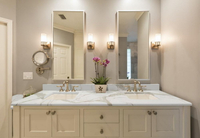 //imrorwxhrpkoli5q.ldycdn.com/cloud/lnBpmKjolpSRjlnpnnljjp/What-Are-The-Best-Bathroom-Styles-for-Statuario-Porcelain-Slabs.jpg