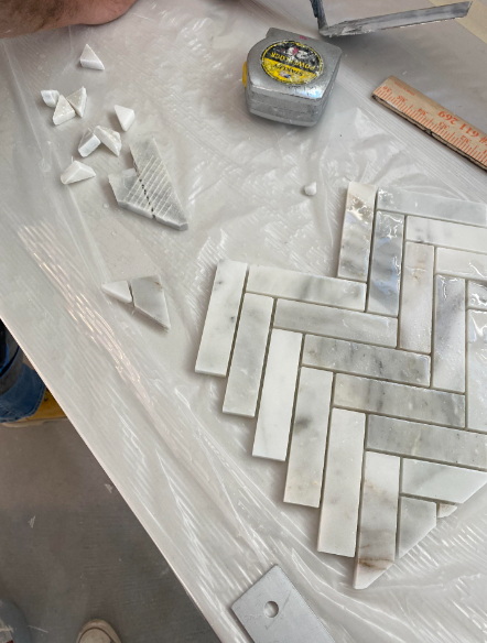 Cut Marble Slab by Hand_2