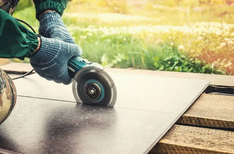 How To Cut Porcelain Slab?