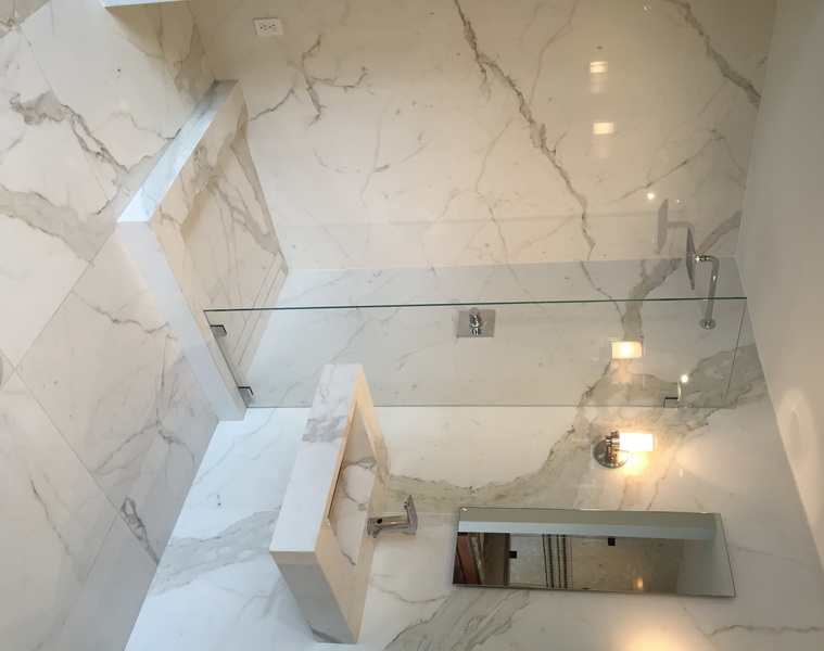 Shower Wall and Floor in Calacatta Gold