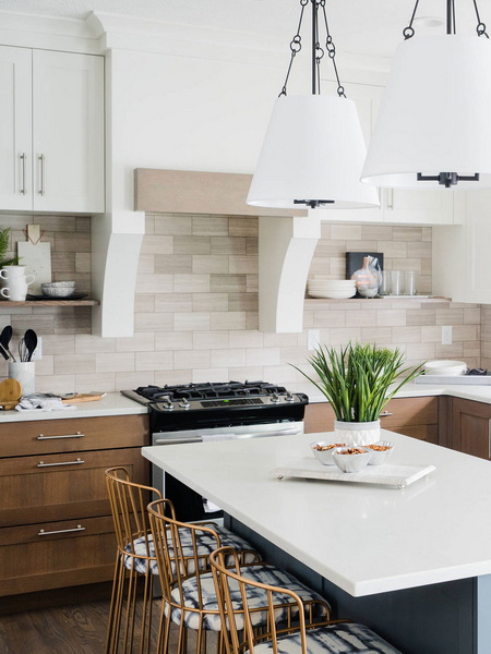 WhiQuartz Countertop With Warm Gray Marble