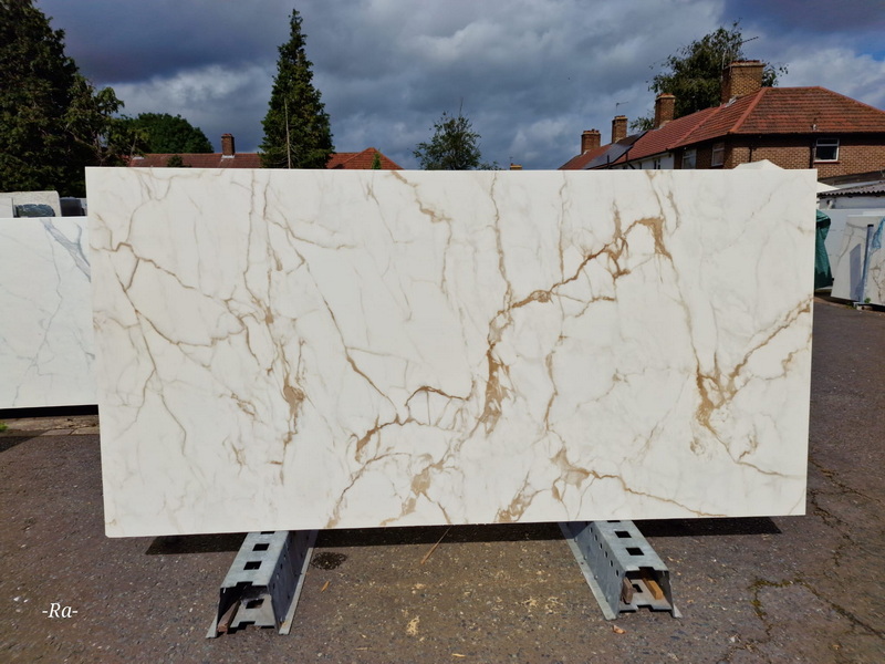 How Does Calacatta Macchia Vecchia Compare To Other Marble-Inspired Porcelain Slabs?
