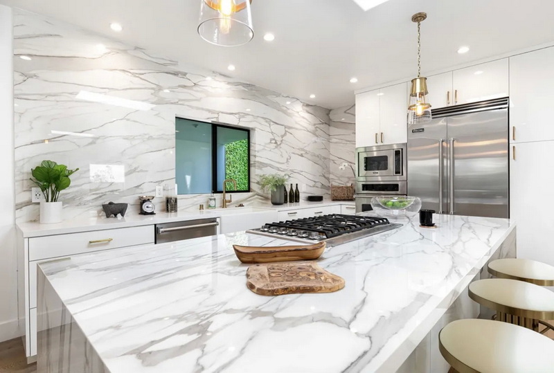 Is Porcelain Slab A Good Choice for Detroit Kitchens And Bathrooms.jpg