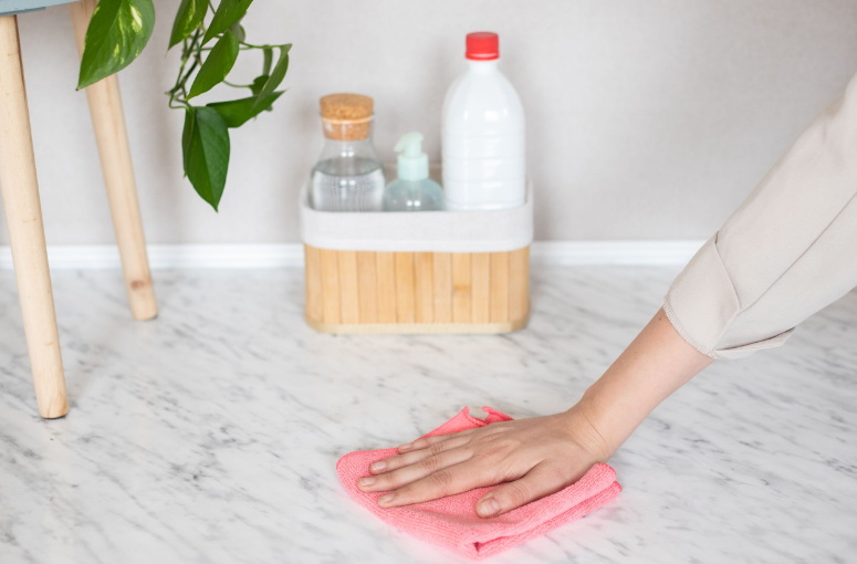 Clean A Slab of Marble_3