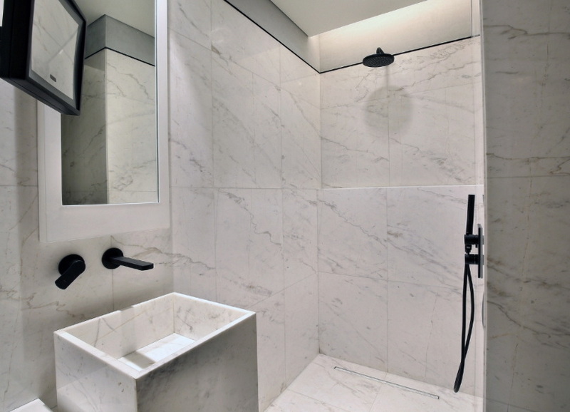 Marble Slab Go in Shower_3