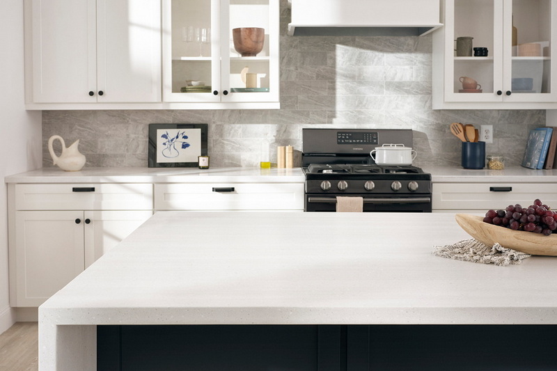 Do Porcelain Slab Countertops Scratch Easily?