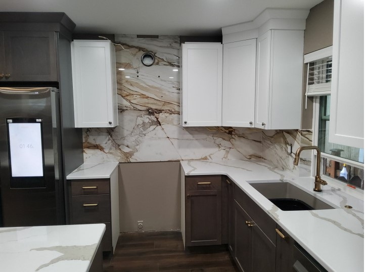 Porcelain Macchia Polished Kitchen Backsplash
